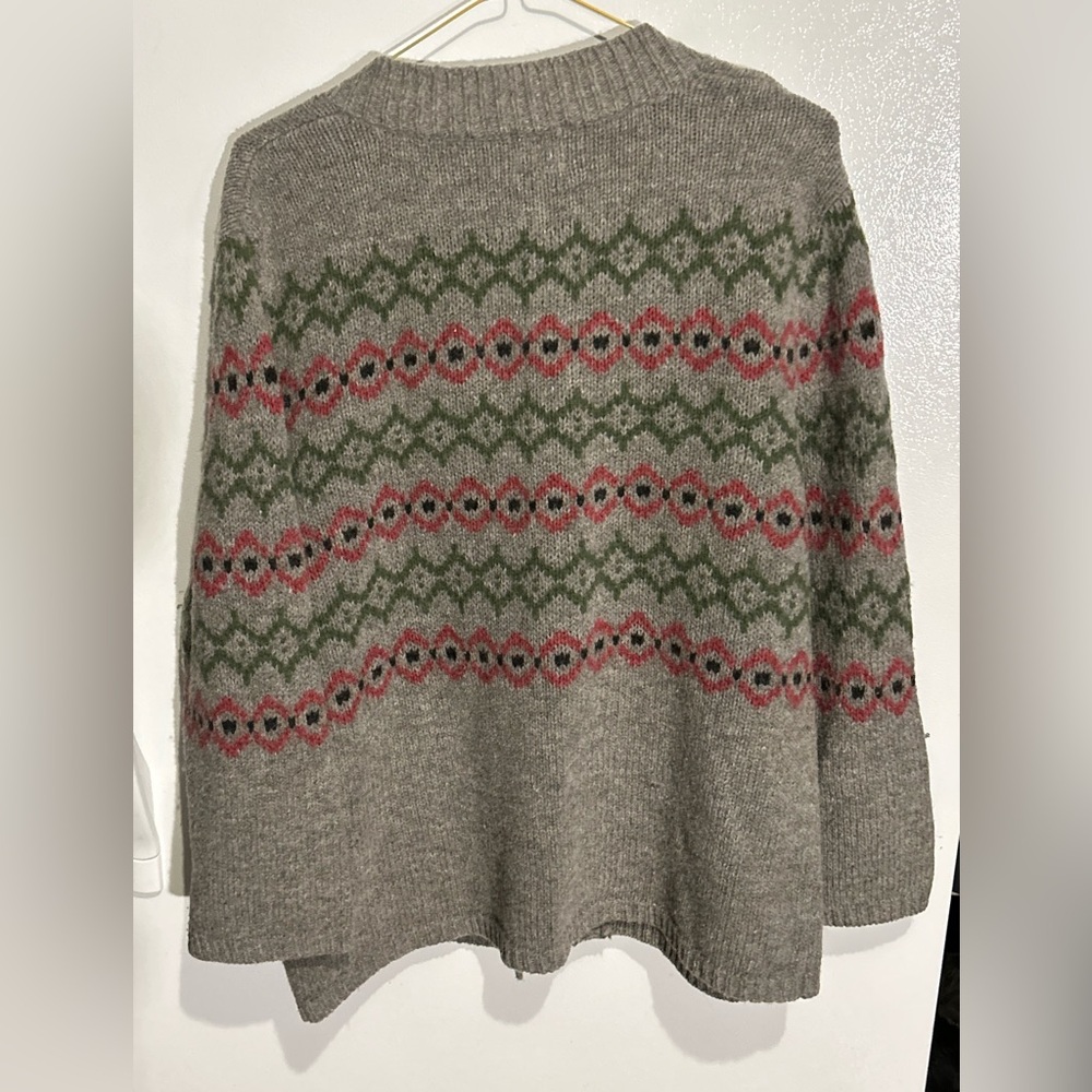 Patterned Gray Cardigan Sweater - image 2